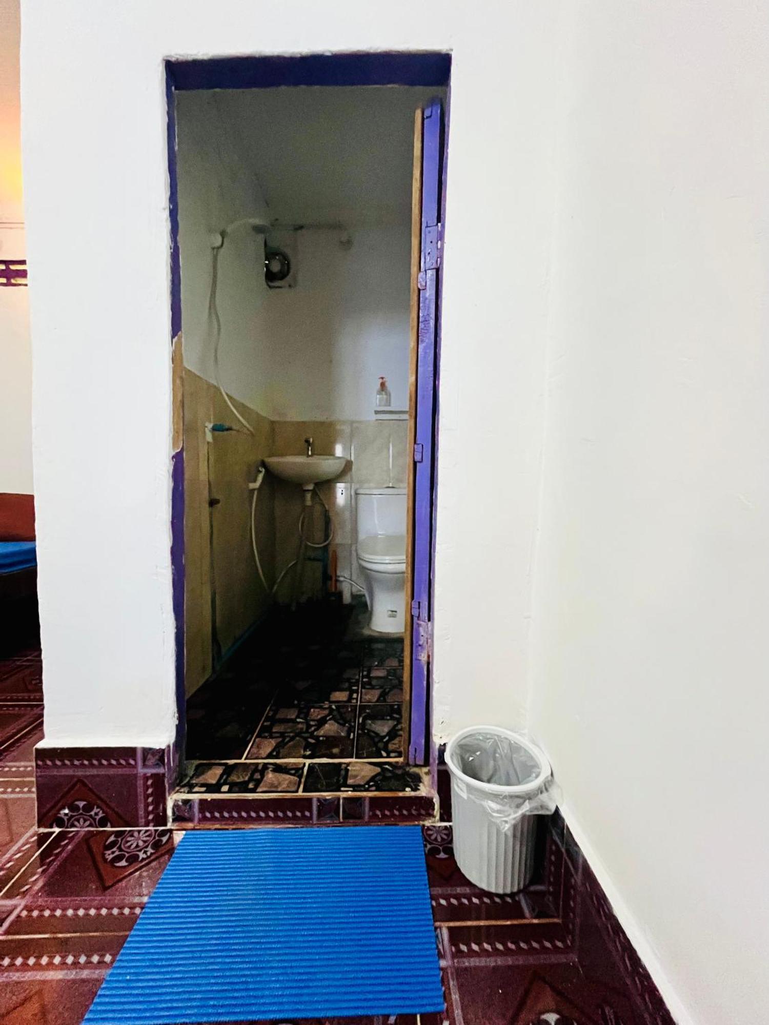 Happiness Guesthouse كوه رونغ ساملوم المظهر الخارجي الصورة