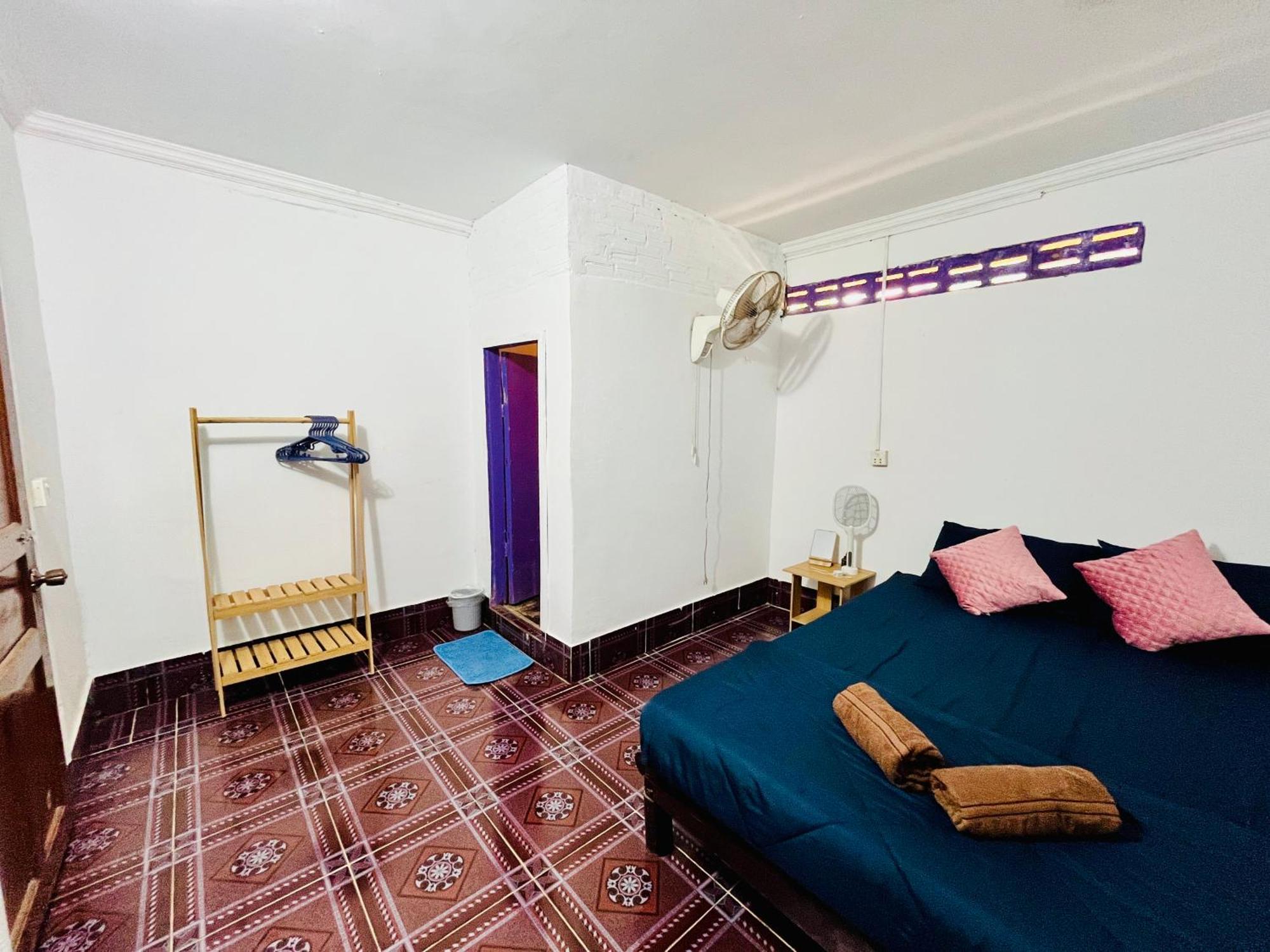 Happiness Guesthouse كوه رونغ ساملوم المظهر الخارجي الصورة