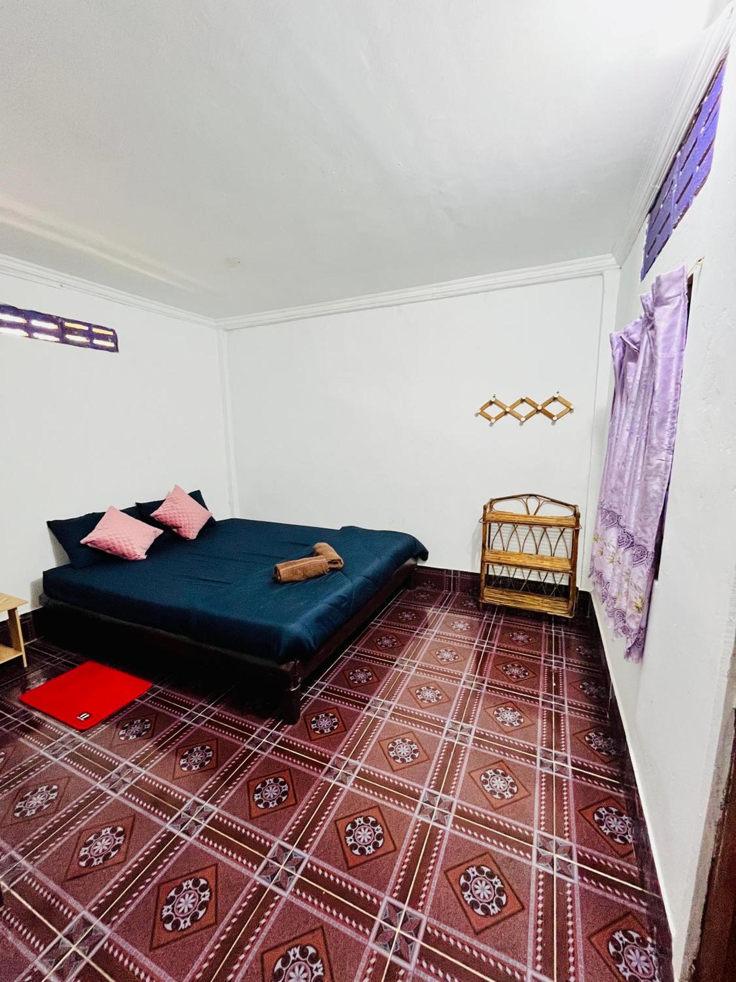 Happiness Guesthouse كوه رونغ ساملوم المظهر الخارجي الصورة